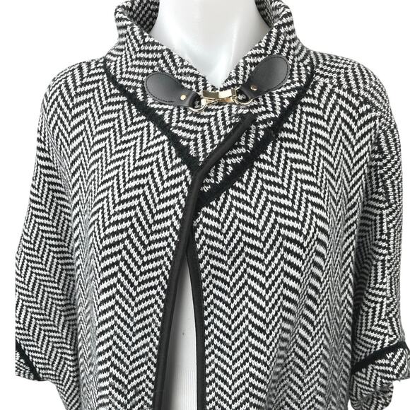 Apt. 9 Black White Chevron Open Front Riding Cape Cardigan Sweater Jacket Coat M - Picture 3 of 4